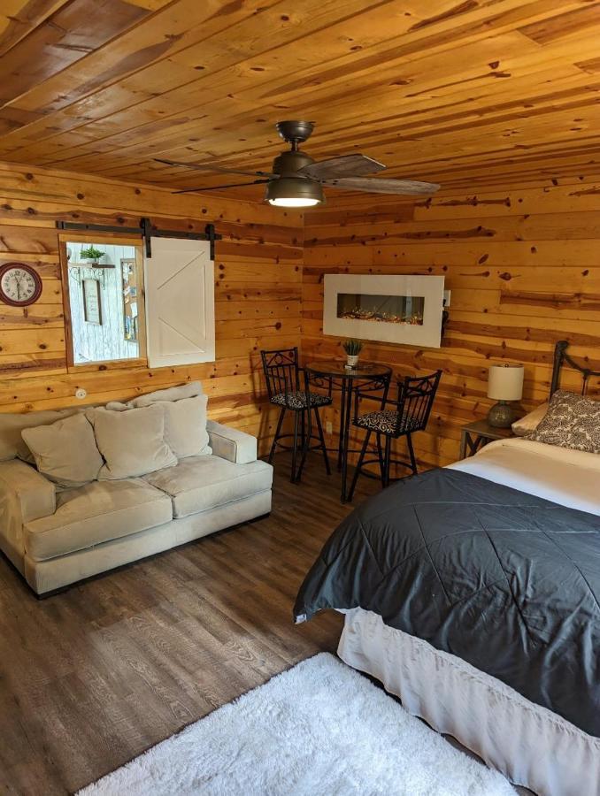Red Barn Retreat North Fork Exterior foto